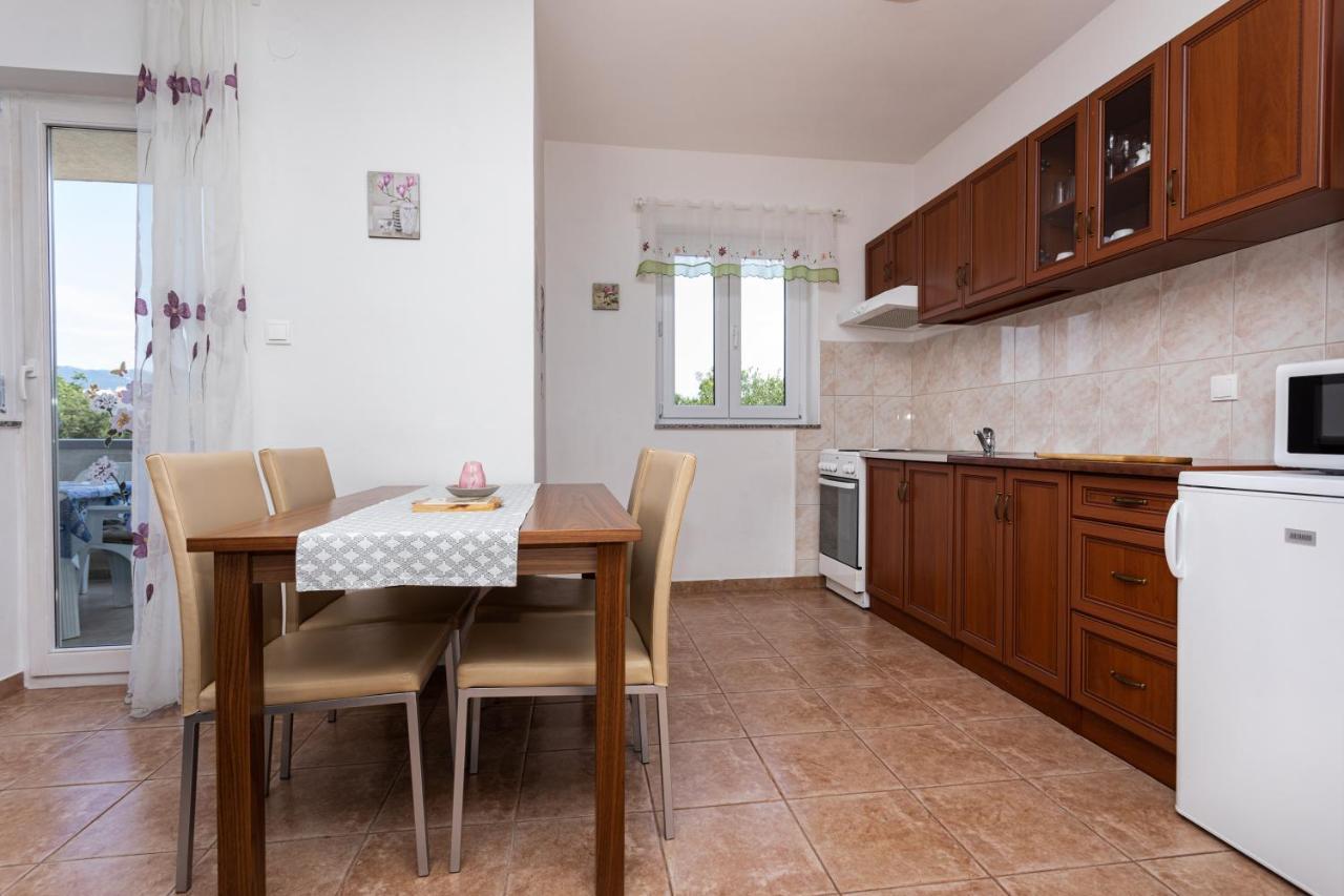 Apartments Katarina Сило Экстерьер фото