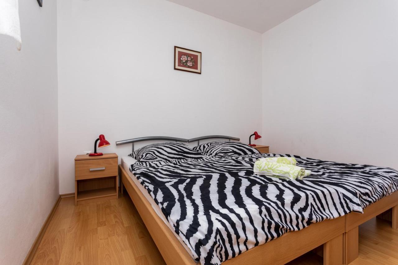 Apartments Katarina Сило Экстерьер фото