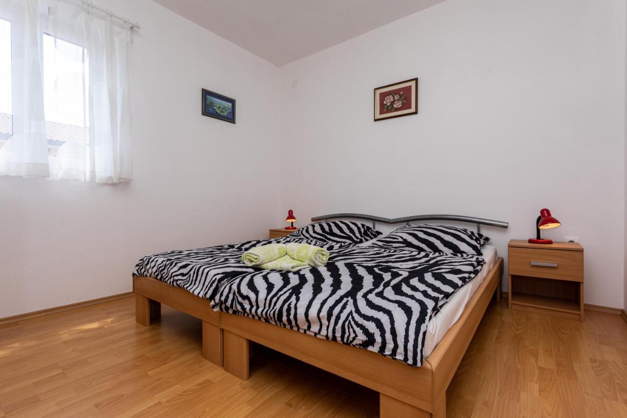 Apartments Katarina Сило Экстерьер фото
